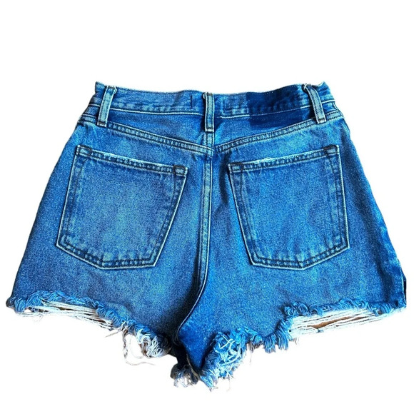 Abercrombie & Fitch natural rise short Medium Destroy Wash Button Fly 26/2 - Picture 3 of 9